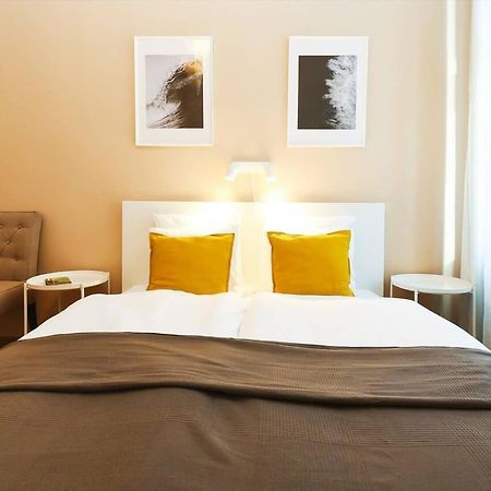 Very Central Very Spacious New Home 부다페스트 외부 사진